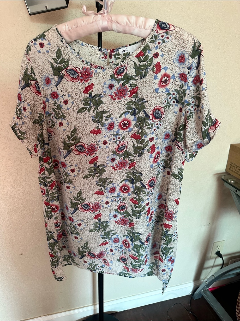 DR2 Ivory Floral Short Sleeve Crewneck Top with Red & Green Accents